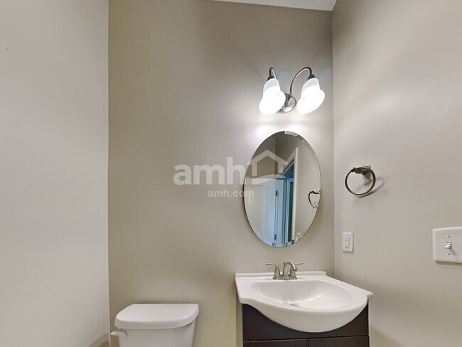 Building Photo - 321 Iveson Rd