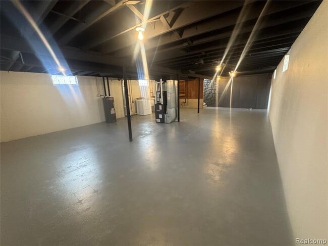 Building Photo - 12107 Centralia