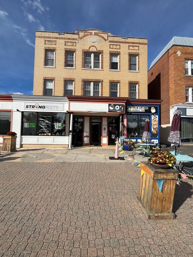 Building Photo - 276 Park Rd