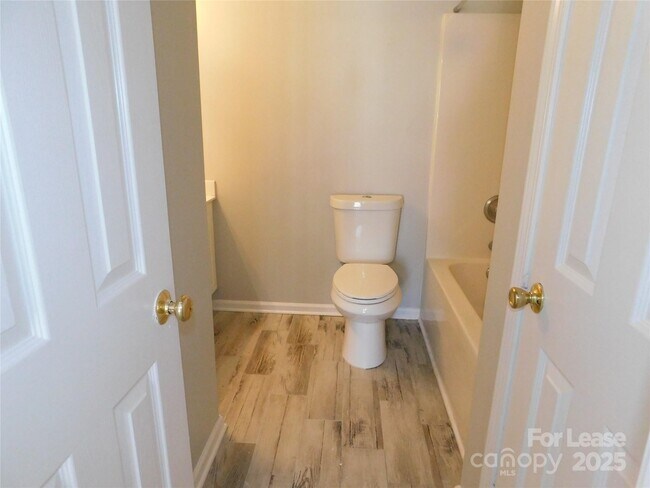 Building Photo - 1119 Hannah Rae Ct