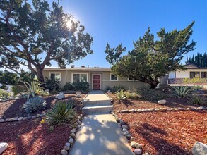 Building Photo - Charming 3BR Home in La Crescenta!