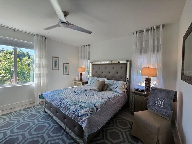 Building Photo - 1709 N Tamiami Trl