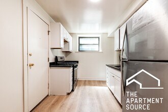 Building Photo - 4112 N Broadway