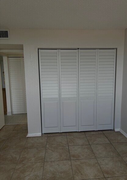 Building Photo - 1251 NE 108th St