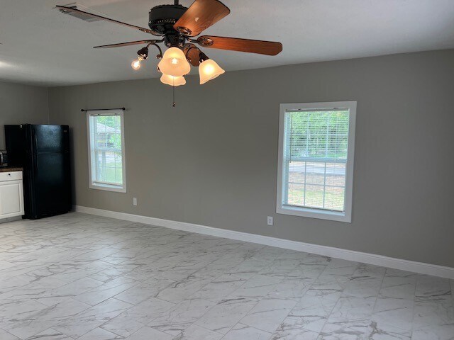 Building Photo - 8310 Park St