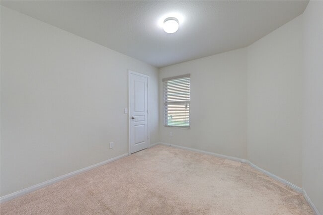 Building Photo - 1315 Pease River Ln
