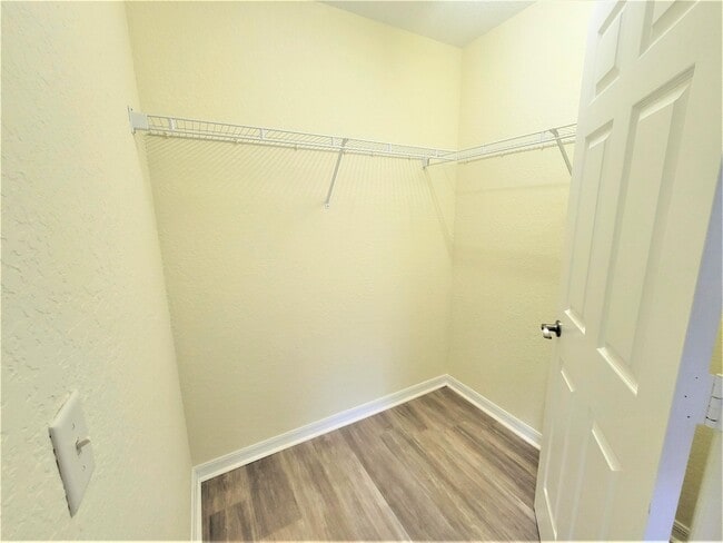 Building Photo - 11124 Hotchkiss Dr