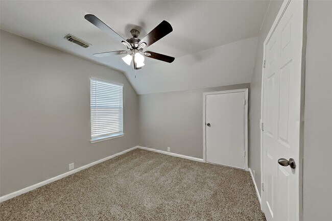 Building Photo - 2714 Woodspring Forest Dr