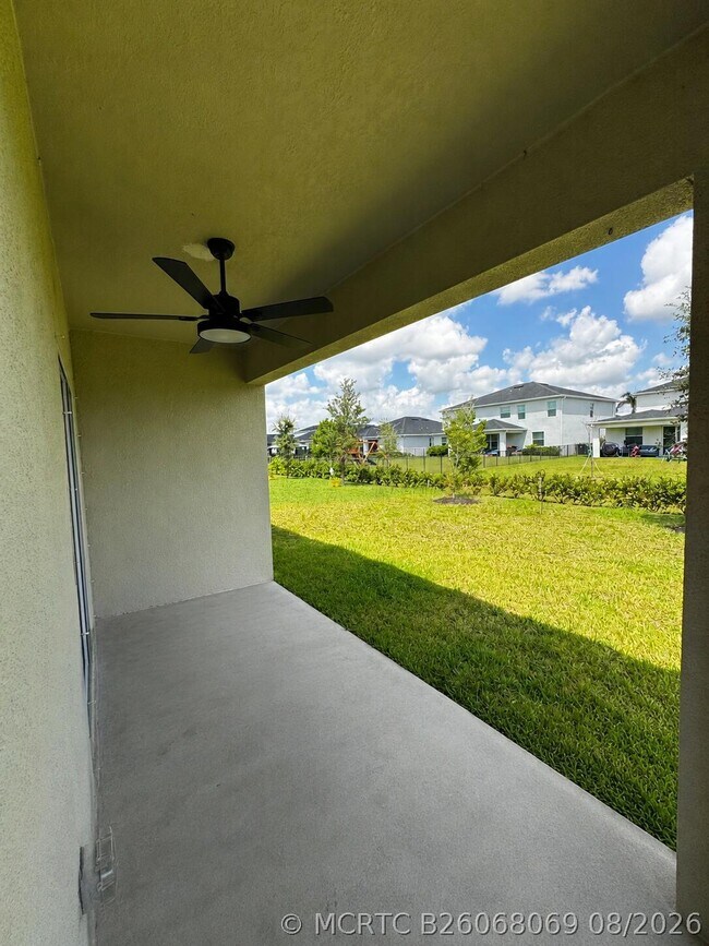 Building Photo - 12251 Nettuno Wy
