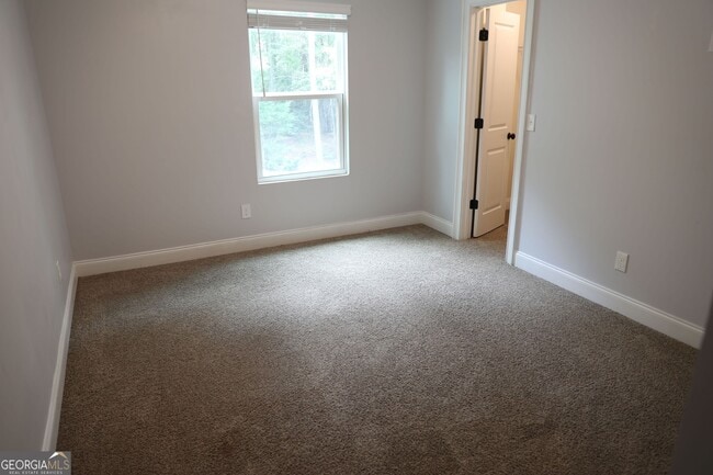 Building Photo - 225 Barnett Ln Ln