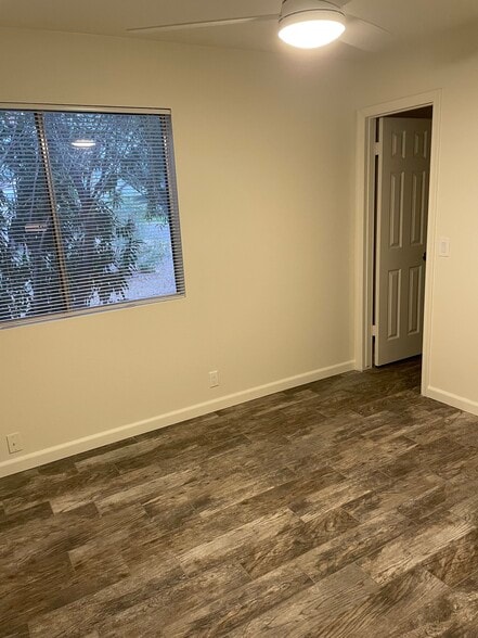 Building Photo - 8038 E McLellan Blvd