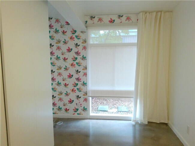 Building Photo - 219 Purl Pl