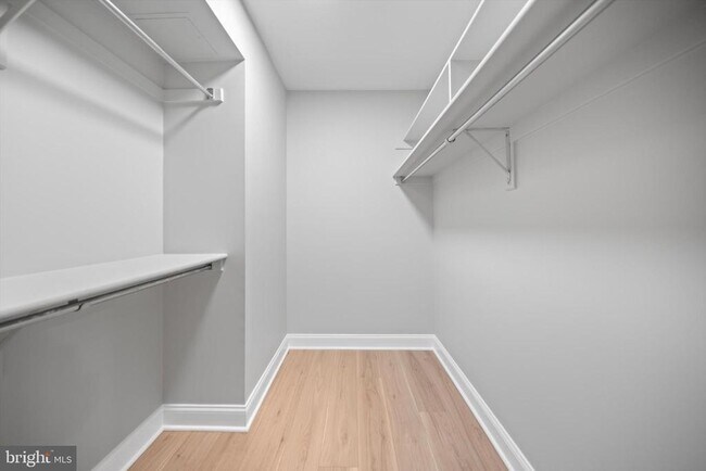 Building Photo - 5505 Seminary Rd