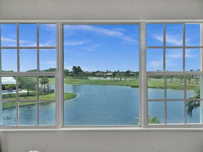 Building Photo - 12328 NW 69th Ct