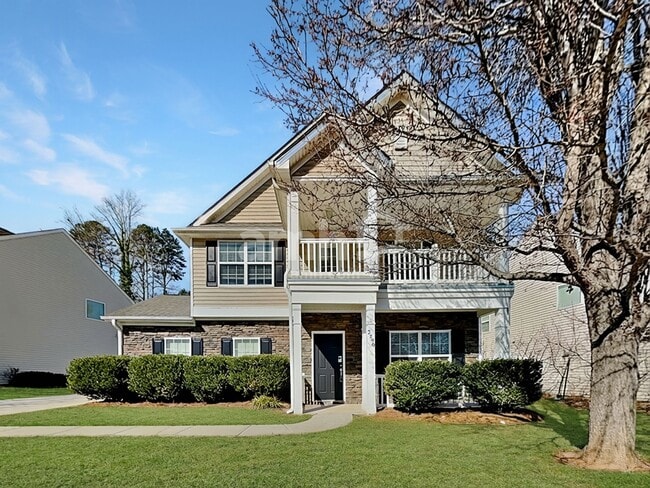 Building Photo - 2590 Leighswood Dr