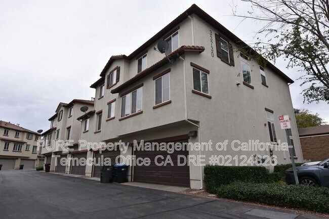 Building Photo - 33730 Willow Haven Ln