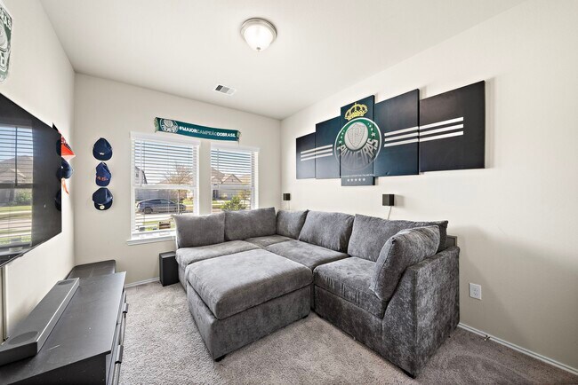 Building Photo - 4627 Cedar Butte Ln