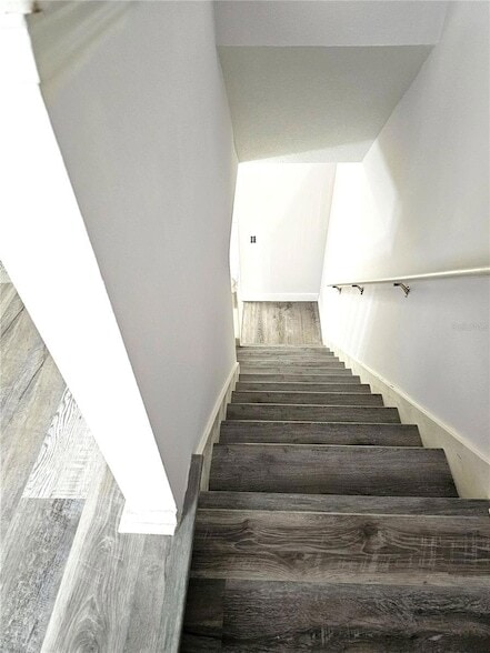 Building Photo - 2252 Lake Woodberry Cir