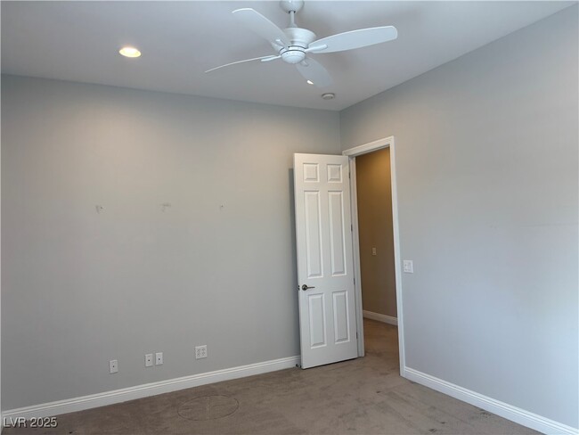 Building Photo - 10305 Orkiney Dr