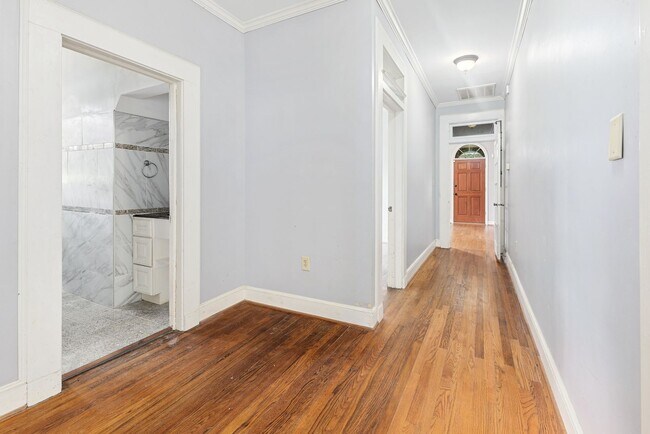 Building Photo - View of Columbus Country Club Golf Course,...