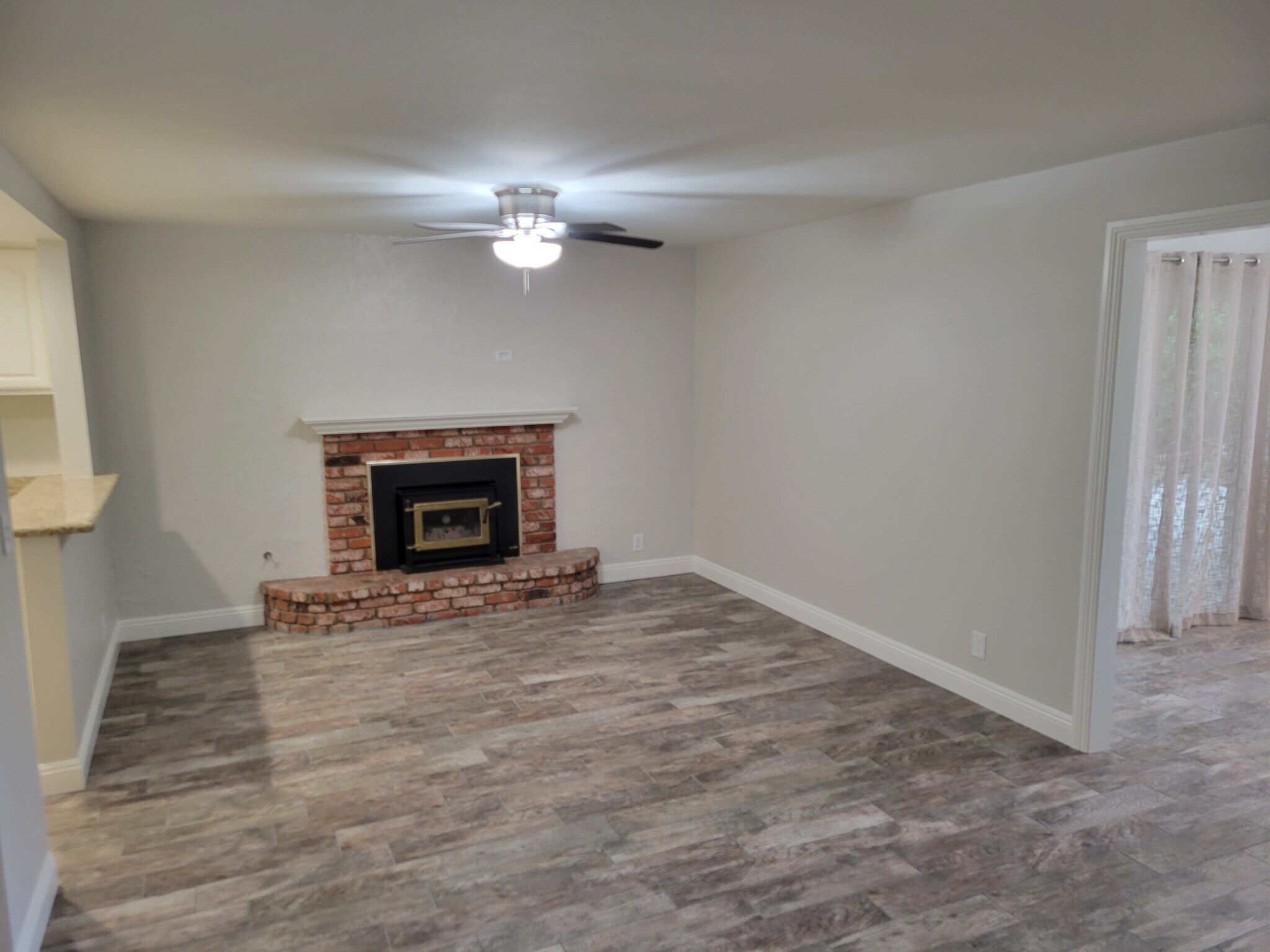 Building Photo - 10651 Baton Rouge Pl