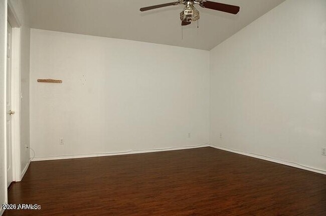 Building Photo - 12054 S 44th St