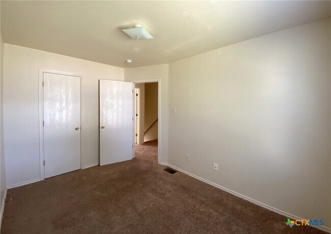 Building Photo - 4603 Hudson Dr