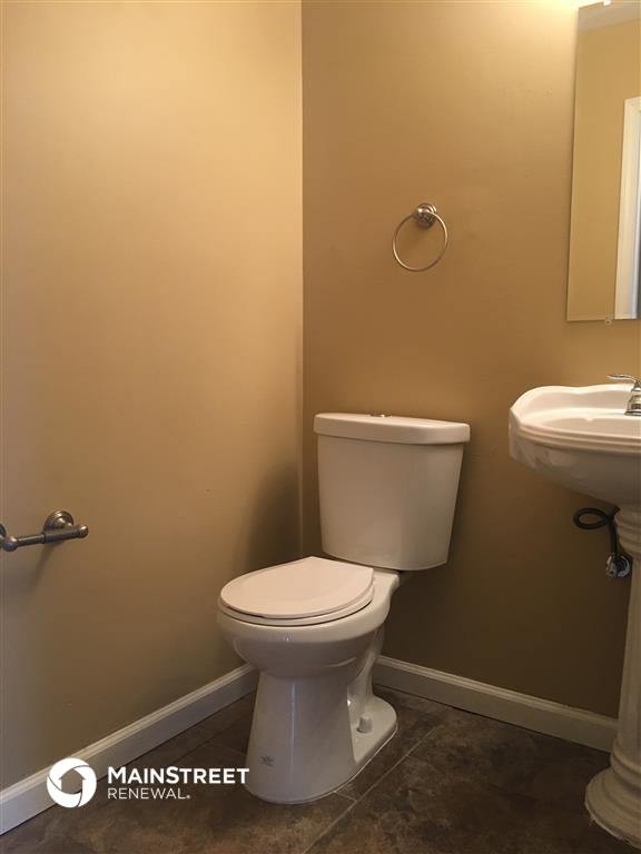 Building Photo - 14319 Riverfront Dr