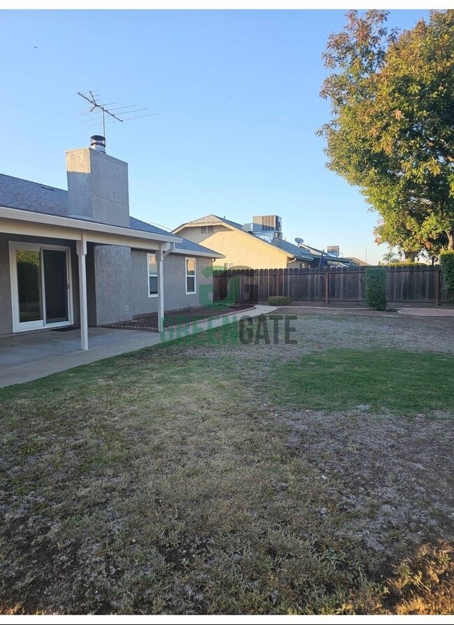 Building Photo - Beautiful 3 BEDROOM 2 BATH HOME IN MODESTO...