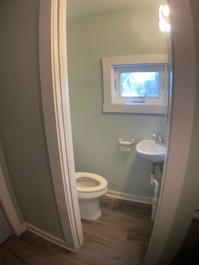 Building Photo - 4744 O Dr S