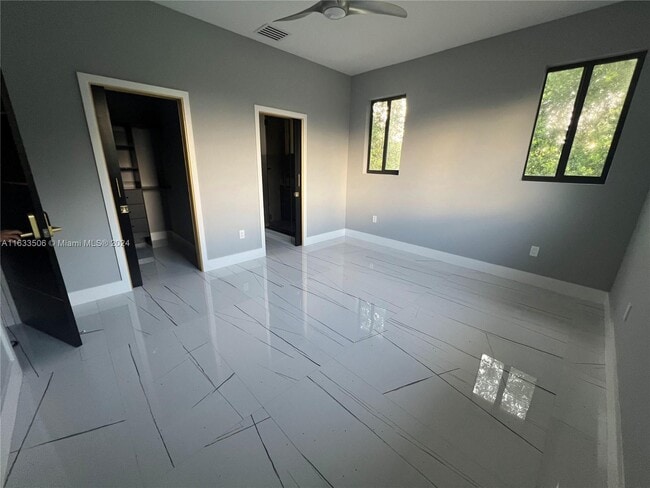 Building Photo - 2390 NW 93rd Terrace