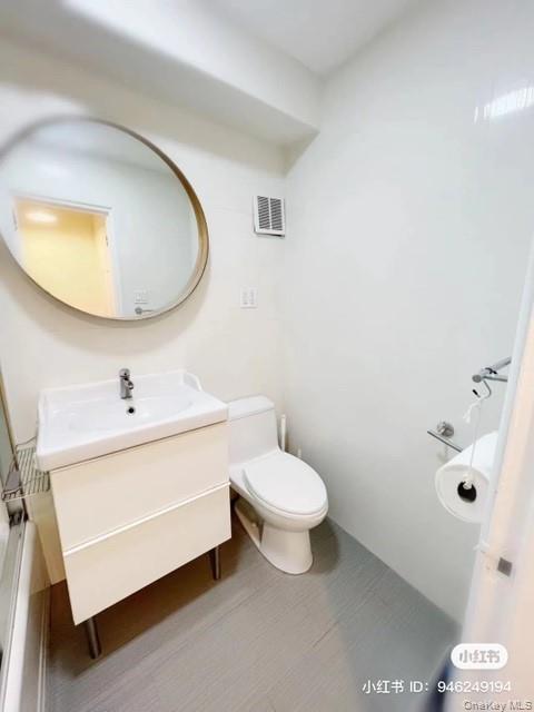 Building Photo - 107-40 Queens Blvd