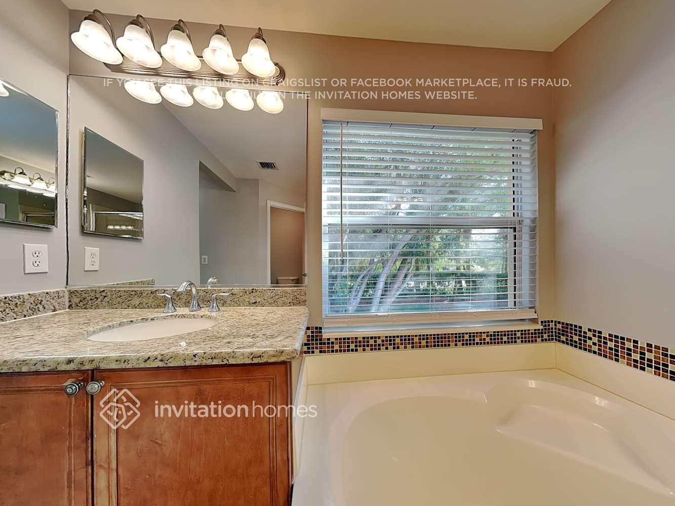 Building Photo - 10406 Pearwood Pl