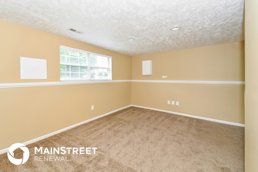 Building Photo - 9320 Plumwood Pl