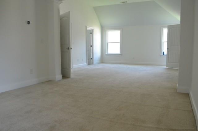 Building Photo - 15 Creekwater Dr