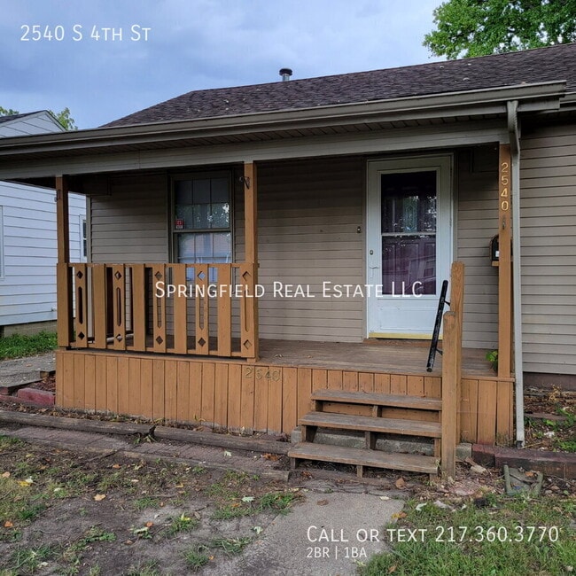 Building Photo - 2540 S 4th St