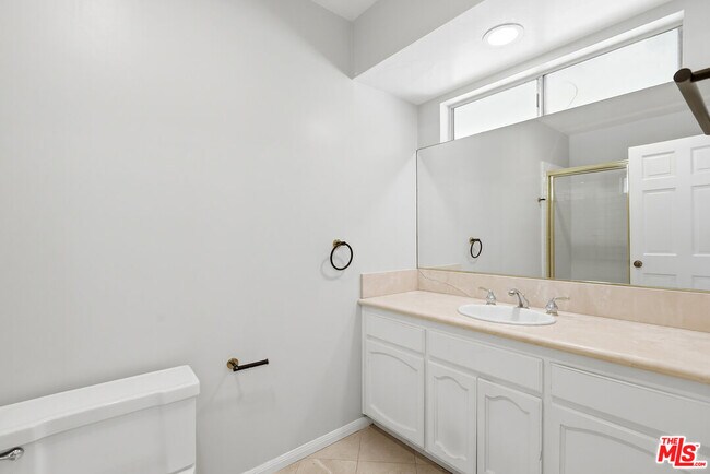 Building Photo - 11410 Canton Dr
