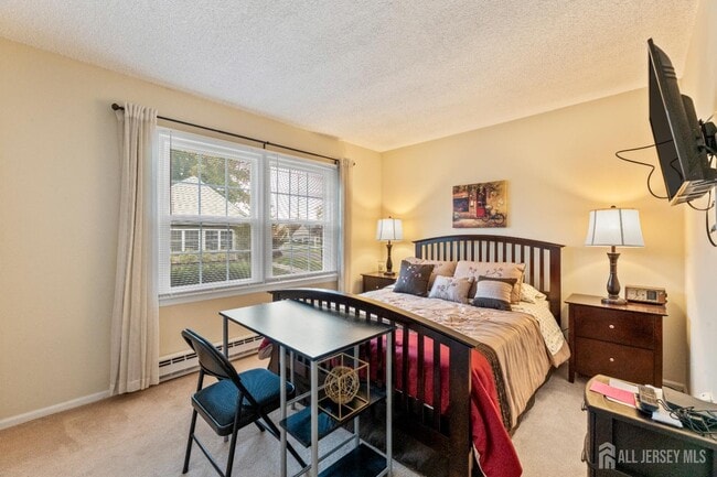 Building Photo - 177N Rossmoor Dr