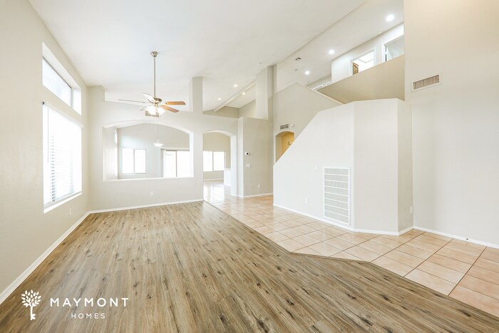 Building Photo - 16016 N 158th Ct