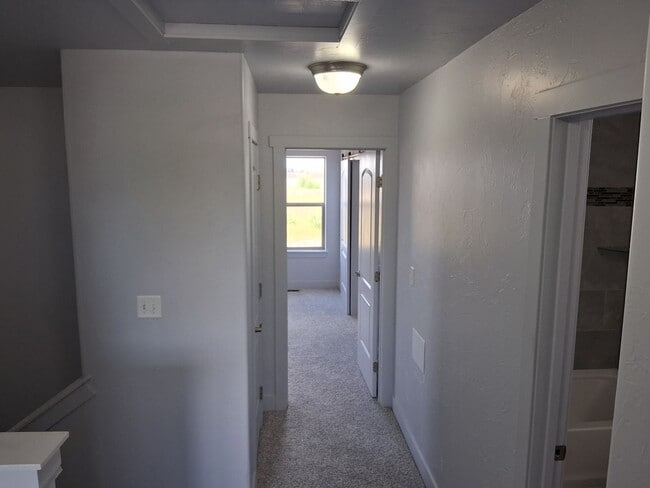Building Photo - 1097 Johnson St