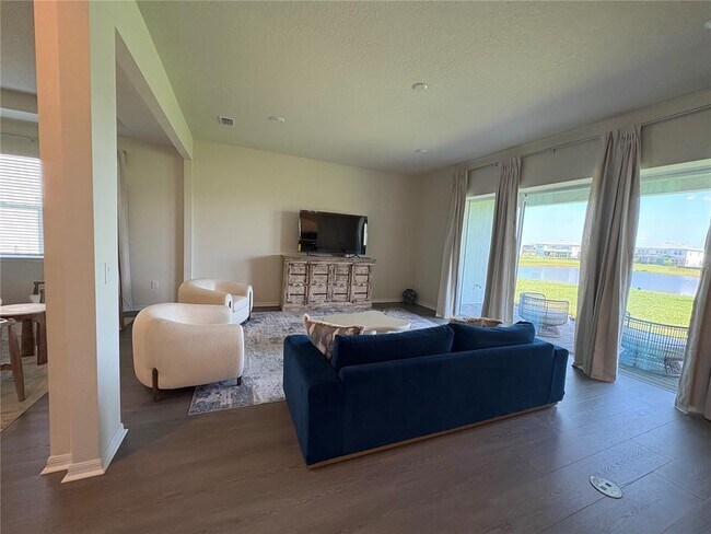 Building Photo - 8243 Fenton St