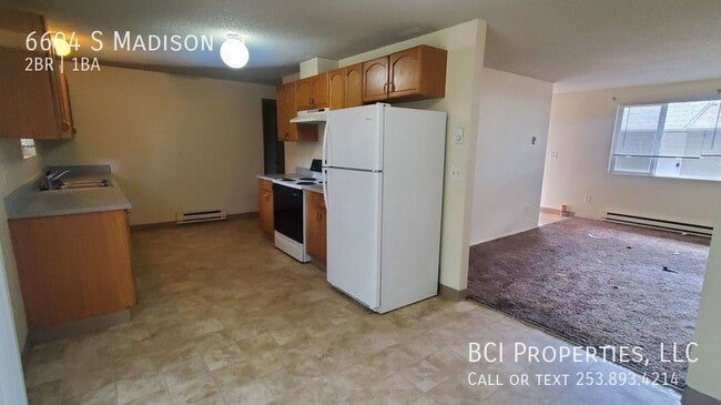 Building Photo - 6604 S Madison St