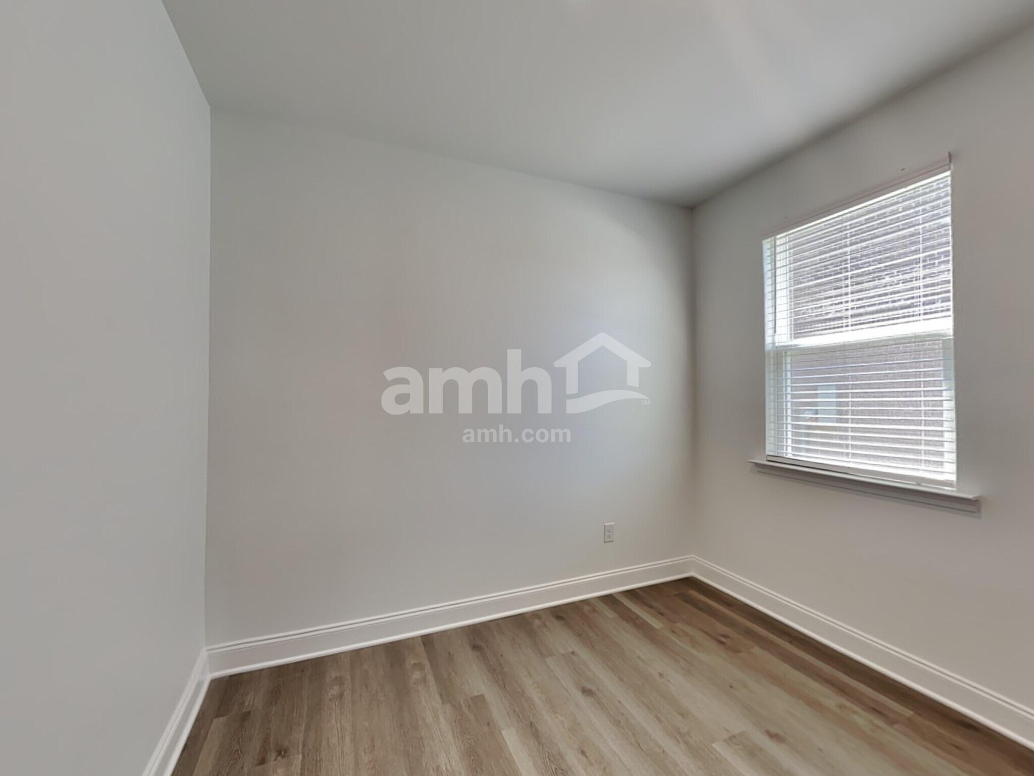 Building Photo - 228 Argea Dr