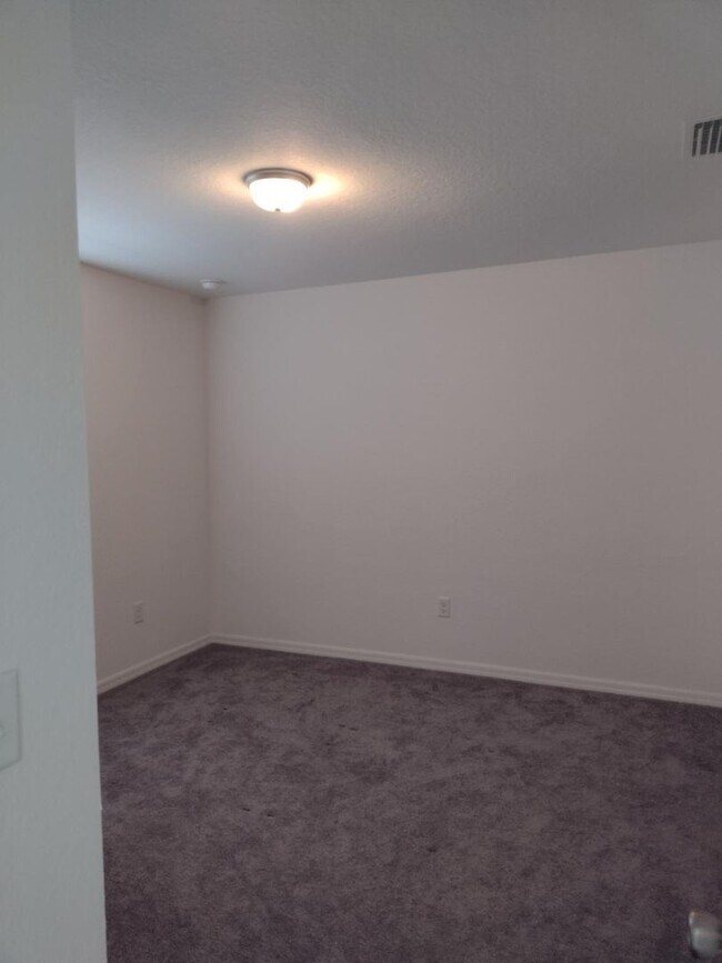 Building Photo - Modern 3-Bedroom Home in Ocala – Move-In Ready!