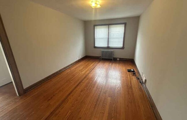 Interior Photo - The Jonathan