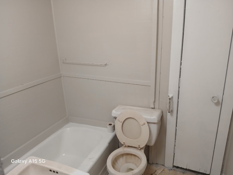 Building Photo - 3 Louisiana Ave