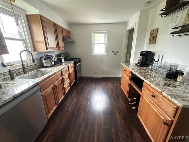 Building Photo - 6 Miami Pkwy