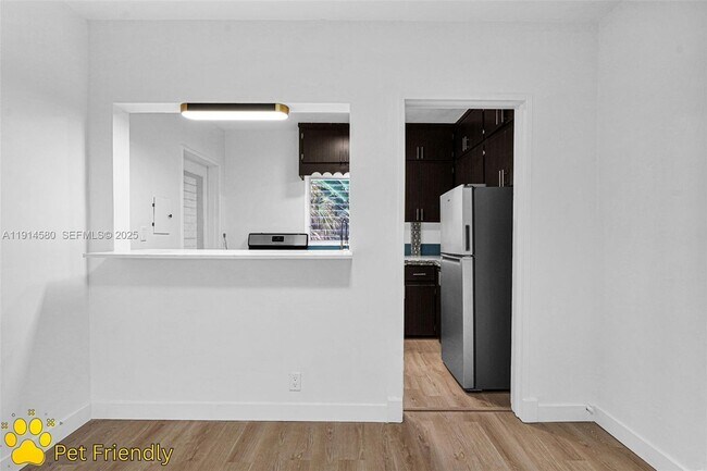 Building Photo - 12287 NE 7th Ave