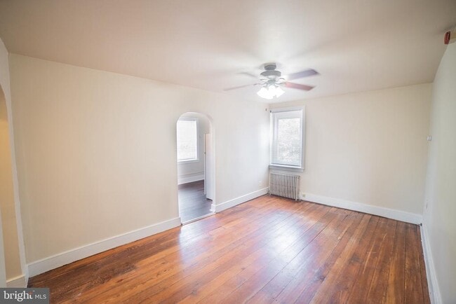 Building Photo - 527 Fairmount Ave