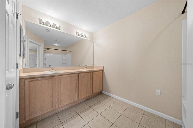 Building Photo - 4110 SW 54th Cir